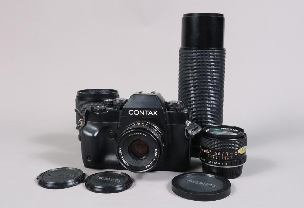 A Contax RX SLR Camera, serial no 026848, shutter working, meter